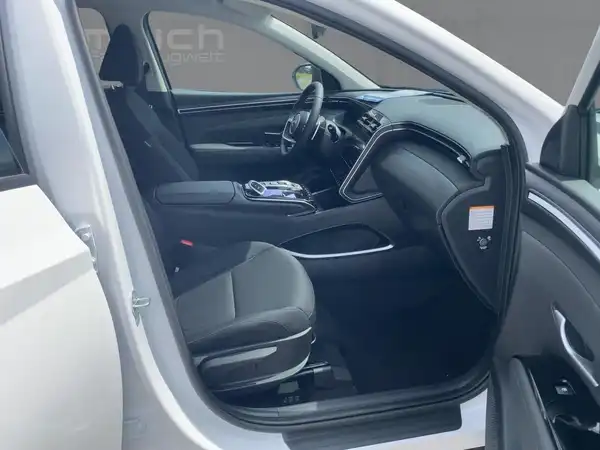 HYUNDAI TUCSON TREND (11/15)