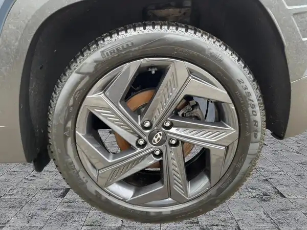 HYUNDAI TUCSON (7/15)