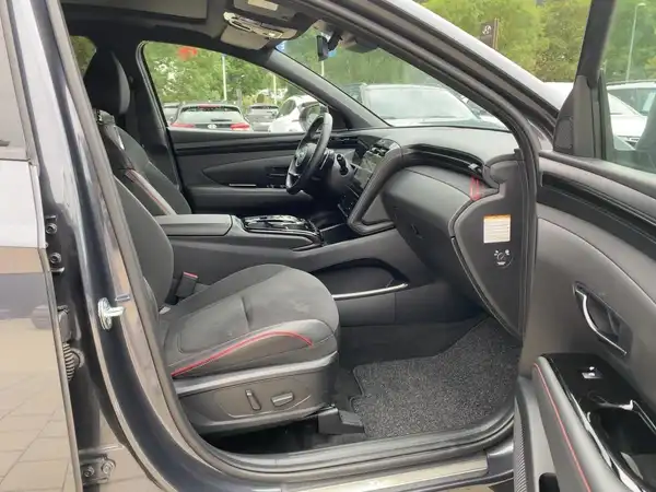 HYUNDAI TUCSON N LINE (11/15)