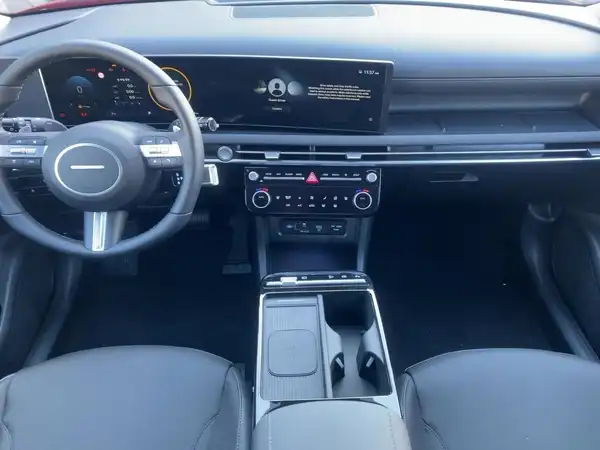 HYUNDAI TUCSON TREND (8/15)