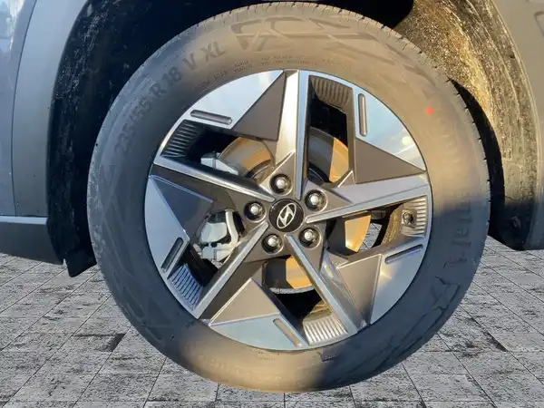 HYUNDAI TUCSON TREND (7/15)