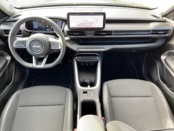 JEEP AVENGER ALTITUDE (11/15)