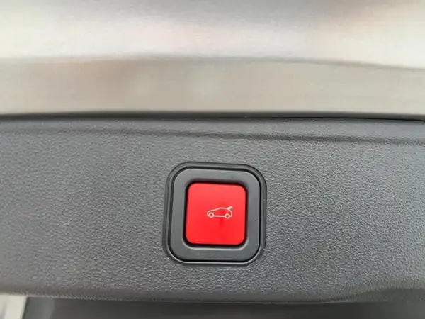 JEEP AVENGER ALTITUDE (14/15)