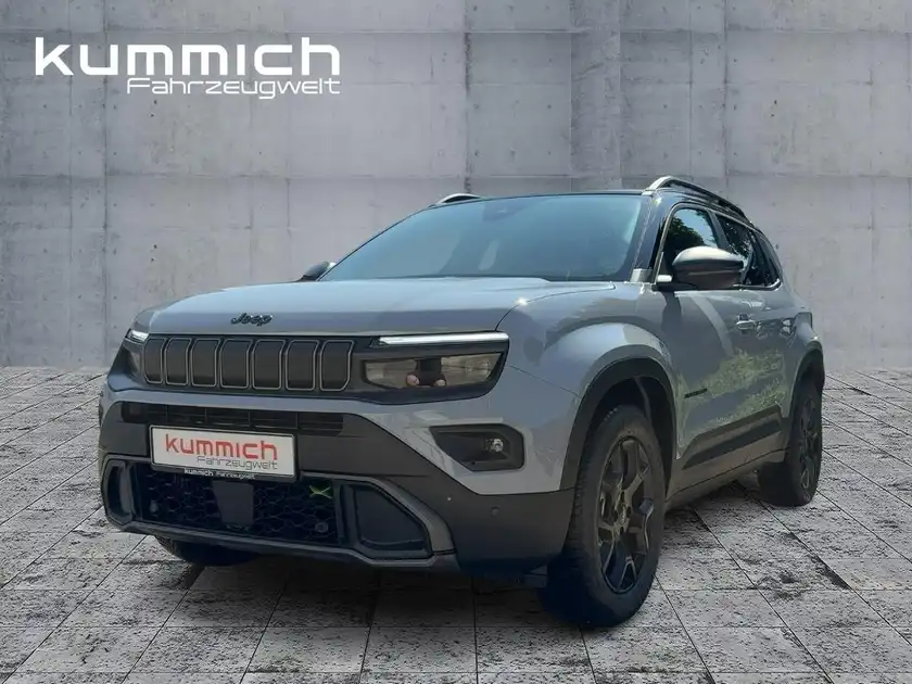 JEEP AVENGER (1/15)