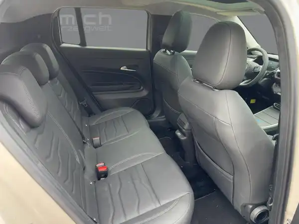 JEEP AVENGER (12/15)