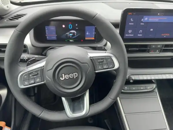 JEEP AVENGER (9/15)