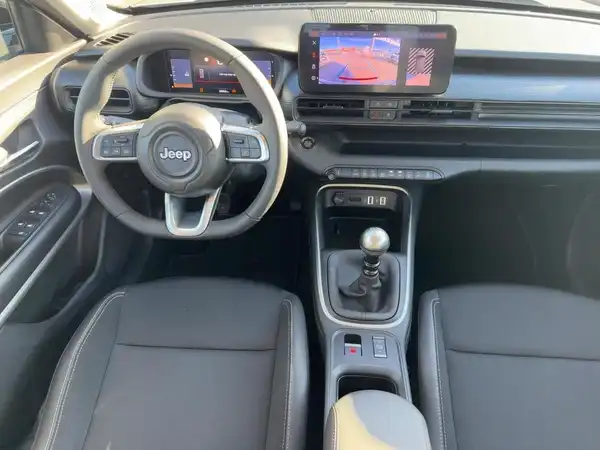 JEEP AVENGER ALTITUDE (8/15)
