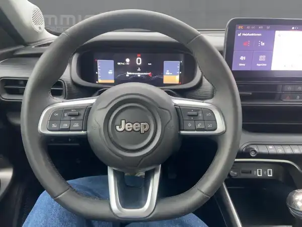 JEEP AVENGER ALTITUDE (8/15)