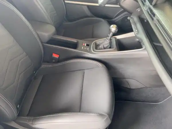 JEEP AVENGER ALTITUDE (11/15)