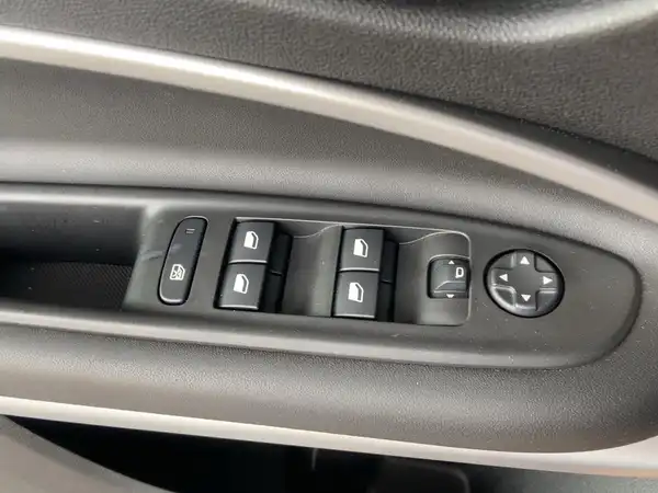 JEEP AVENGER ALTITUDE (14/15)