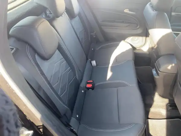 JEEP AVENGER ALTITUDE (12/15)