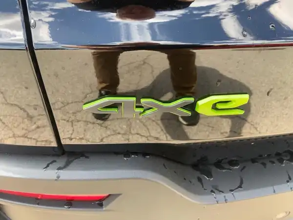 JEEP AVENGER (14/15)