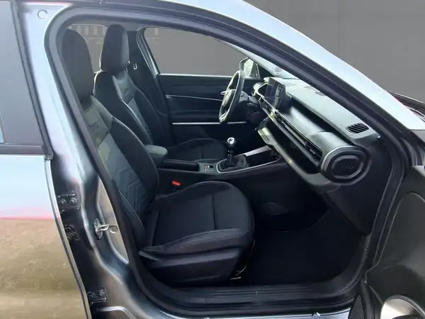 JEEP AVENGER ALTITUDE (11/15)