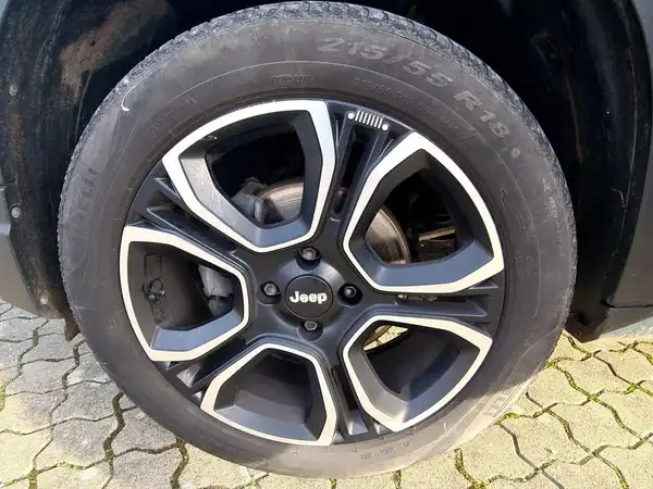 JEEP AVENGER ALTITUDE (7/15)