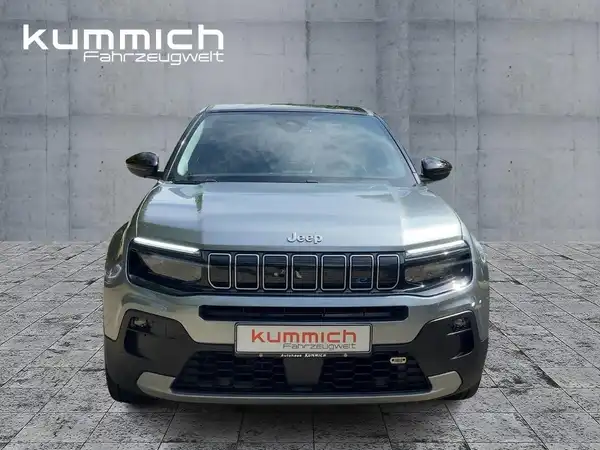 JEEP AVENGER SUMMIT (2/15)