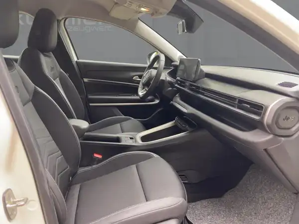 JEEP AVENGER ALTITUDE (11/15)