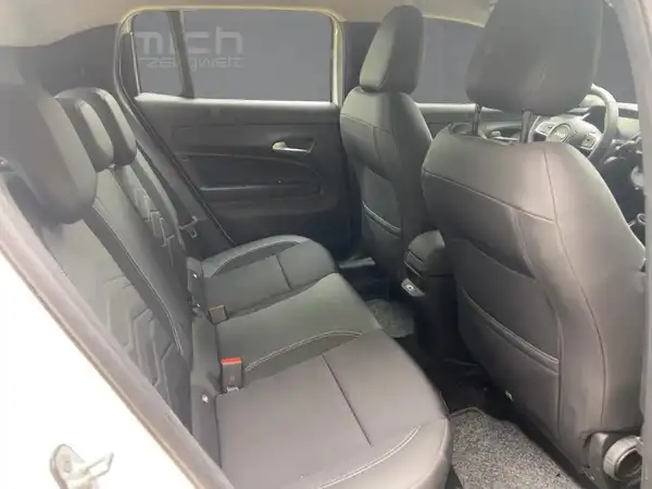 JEEP AVENGER ALTITUDE (12/15)