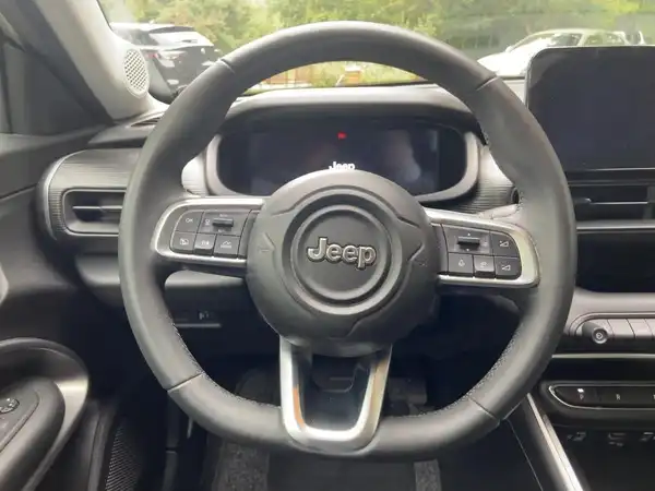 JEEP AVENGER ALTITUDE (9/15)