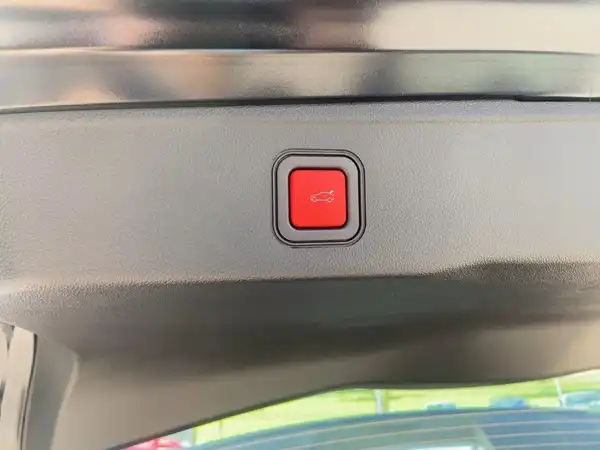 JEEP AVENGER ALTITUDE (13/15)