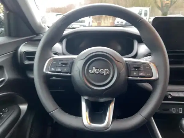 JEEP AVENGER ALTITUDE (9/15)