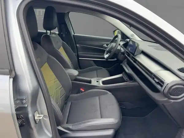 JEEP AVENGER ALTITUDE (11/15)