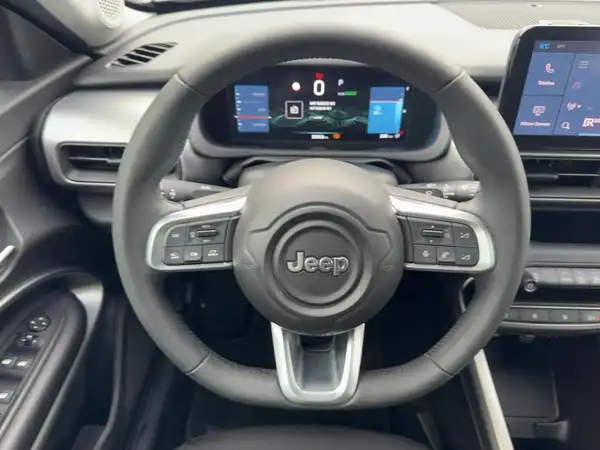 JEEP AVENGER ALTITUDE (9/15)