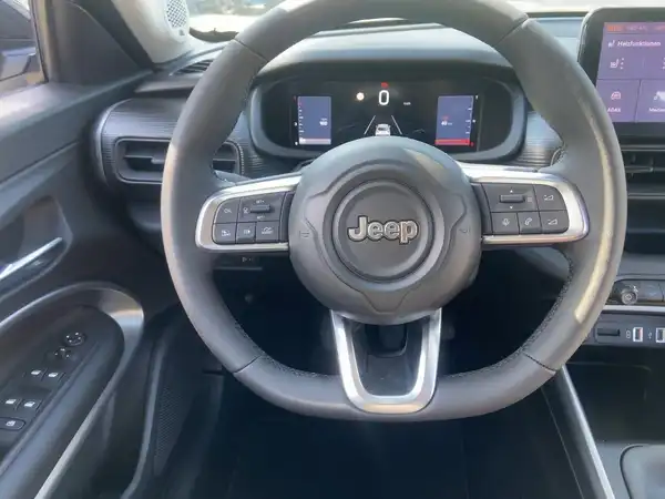JEEP AVENGER ALTITUDE (8/15)