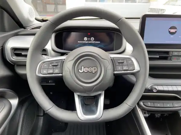 JEEP AVENGER ALTITUDE (9/15)