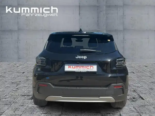 JEEP AVENGER (5/15)