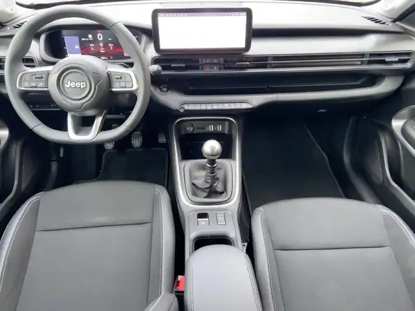 JEEP AVENGER ALTITUDE (9/15)