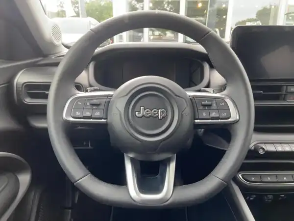 JEEP AVENGER LONGITUDE (9/15)