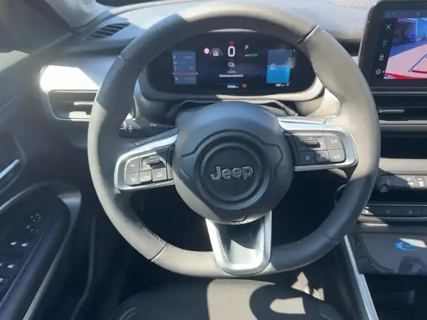 JEEP AVENGER ALTITUDE (9/15)