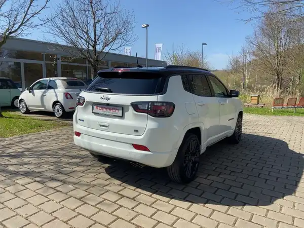 JEEP COMPASS (4/15)