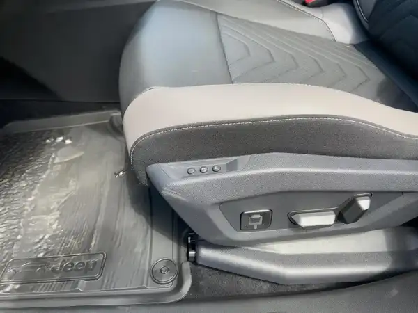JEEP COMPASS (14/15)