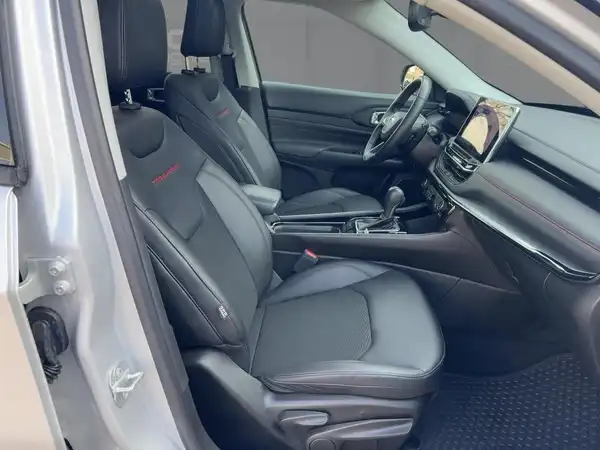 JEEP COMPASS (11/15)