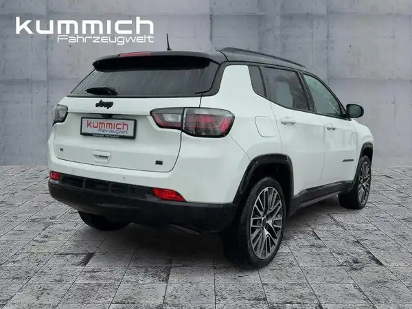 JEEP COMPASS SUMMIT (4/15)