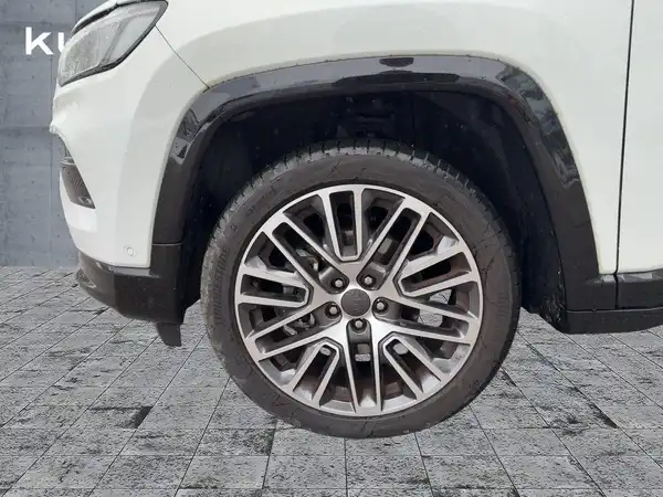 JEEP COMPASS SUMMIT (7/15)