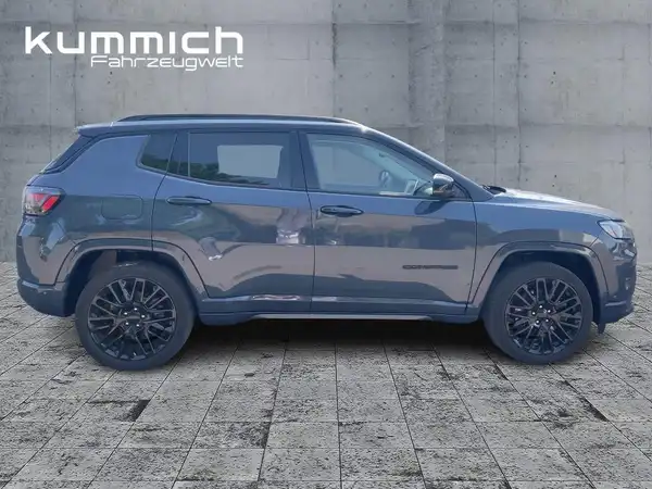 JEEP COMPASS (3/15)