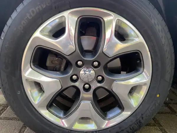 JEEP COMPASS LIMITED (7/15)