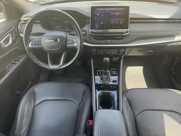 JEEP COMPASS (8/15)
