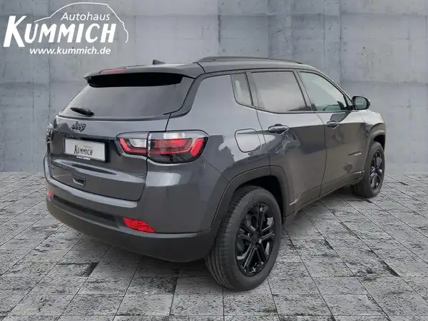 JEEP COMPASS UPLAND (4/15)