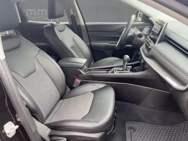 JEEP COMPASS (8/15)