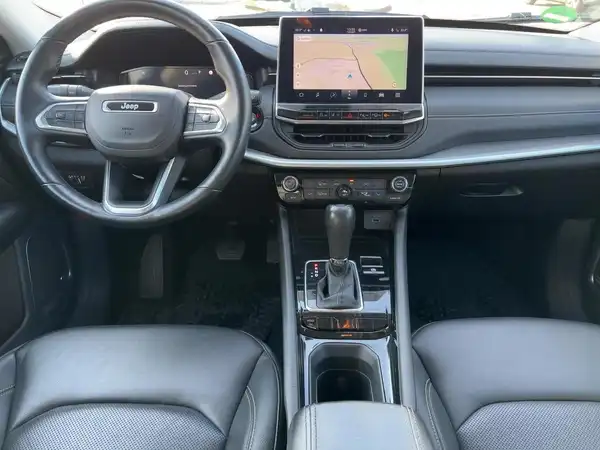 JEEP COMPASS (8/15)