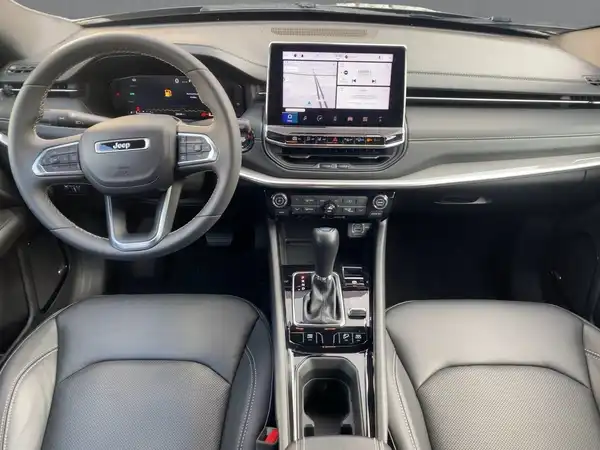 JEEP COMPASS (8/15)
