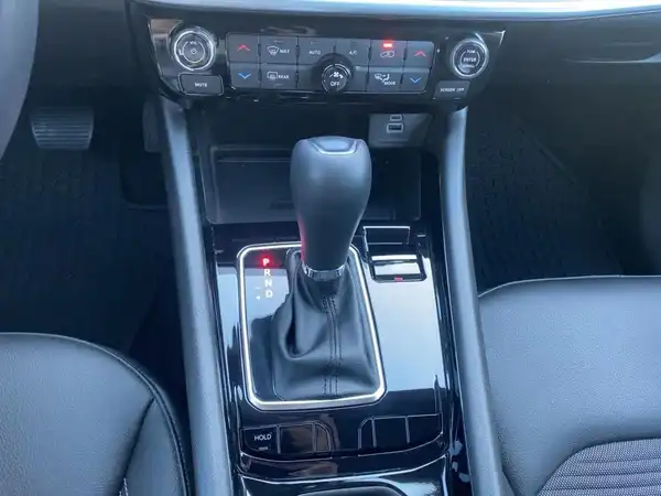 JEEP COMPASS LIMITED (14/15)