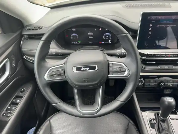 JEEP COMPASS (9/15)