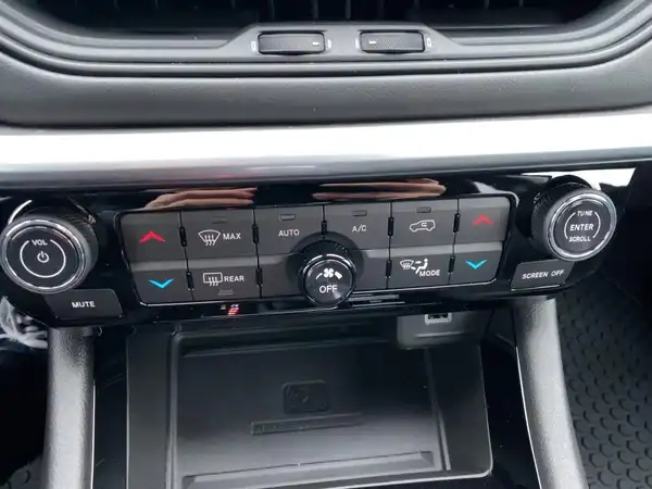 JEEP COMPASS LIMITED (14/15)