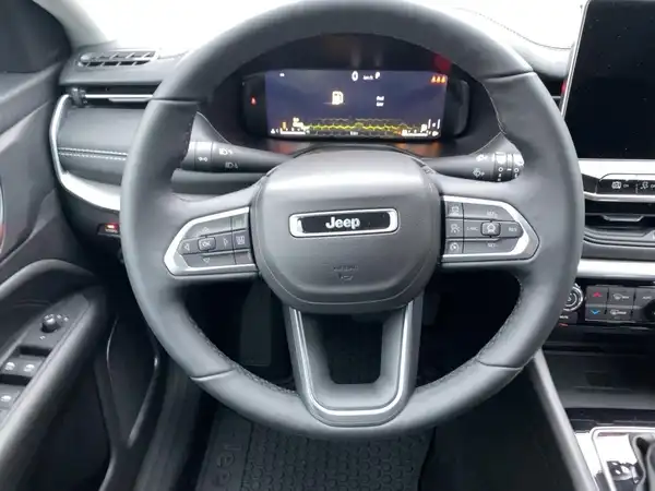 JEEP COMPASS LIMITED (9/15)