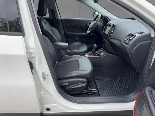 JEEP COMPASS (11/15)