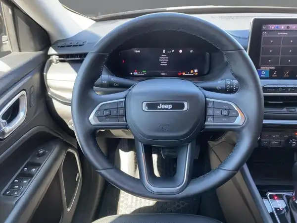 JEEP COMPASS (9/15)
